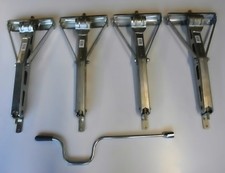 4 x support de caravane = 2400