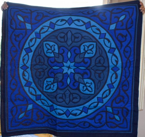 Médaillon arabe bleu