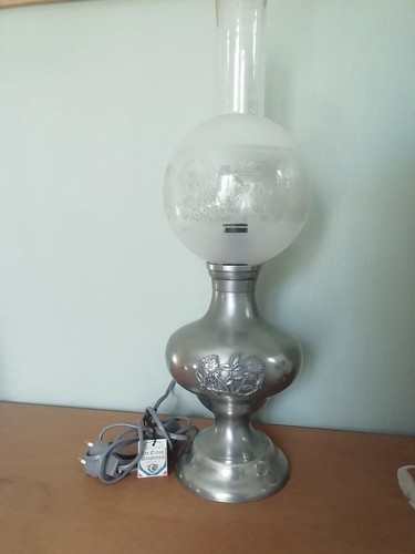 Lampe pétrole électrique - à,