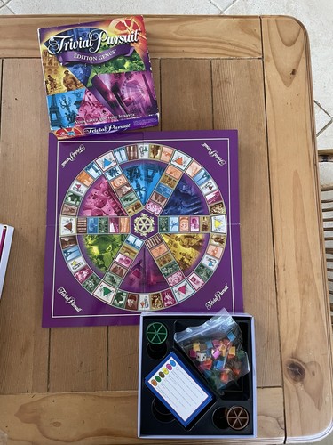 Trivial pursuit edition genus - pursuit,