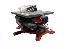 Scie à chantourner avec table