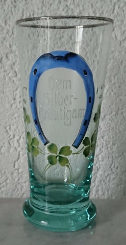 Vieux verre - verre, le