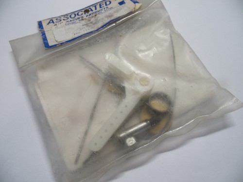 Associated 1213 servo - associated,