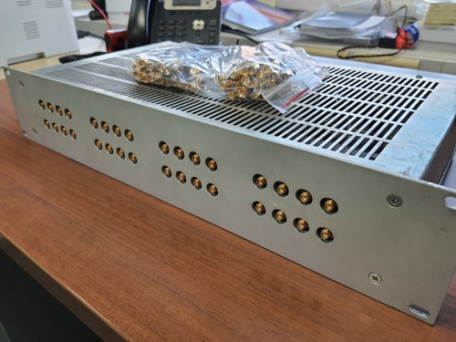 Antenna splitter combiner - -,
