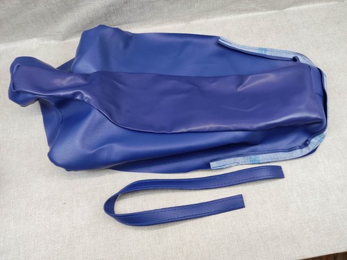 Housse selle bleue - de,