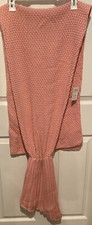 Brand New Mermaid Blanket Pink