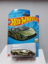 Hot wheels 1/64 🇨🇵