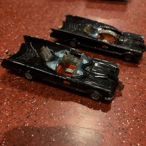 Corgi toys 267 batmobile - corgi,