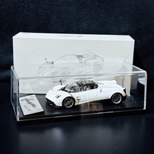 1/43 LCD Pagani Huayra
