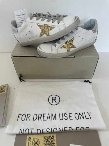 Golden goose - golden,