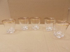 5 verres à liqueur ancien