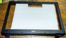 Plasturgie  Contour écran / Bezel EAZYW00401A  pour Acer Aspire E5-771G 