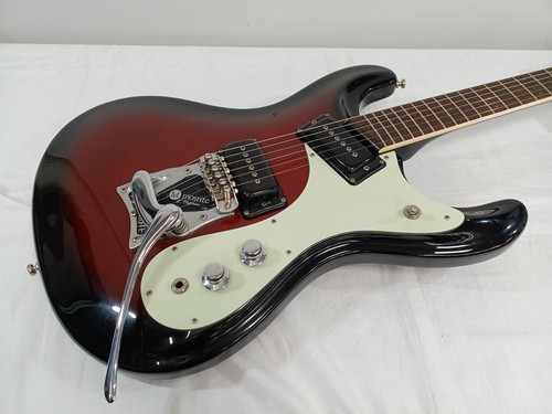 Mosrite 64 reissue - v-64, model