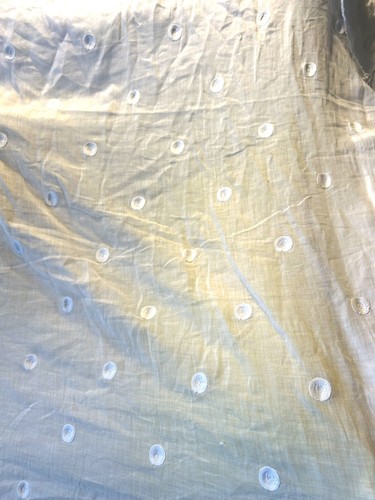 Rideau anciens broderie