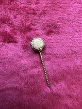 Pin Cravate Chapeau Ancien