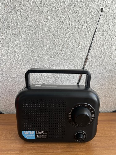 Petite radio portable new one