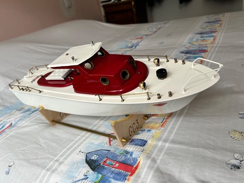 Gil vedette canot bateau - gil,