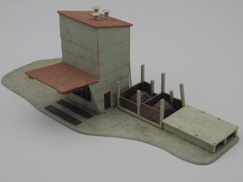 Silo stockage charbon - silo, et