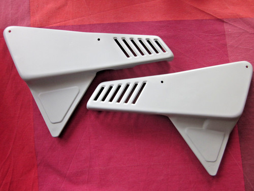 Ducati bevel side cover 860 - side,