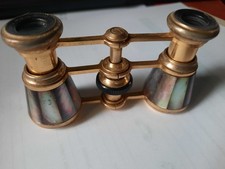 Anciennes jumelles de