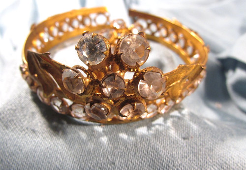 Petite couronne statue en - petite,