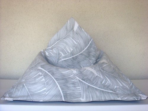 Homycat coussin pouf - coussin/pouf, forme