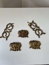 Eléments bronze doré plaque