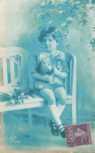 Verte enfant avec fleurs - avec,