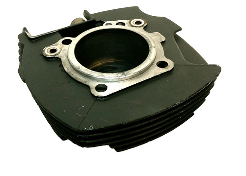 Cylindre arrière piston - cylindre,