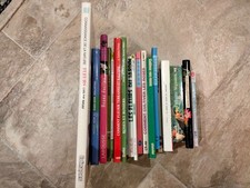 un BEAU lot 20 livres  sur  les FLEURS, le jardinage   en bon état