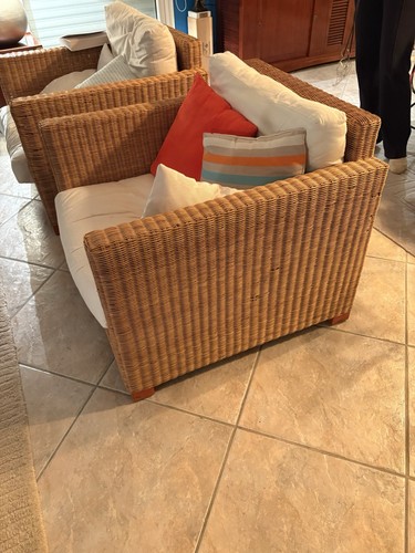 Fauteuil osier vendu par - vendu,