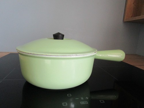 Casserole avec couvercle en - avec,