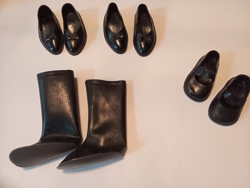 Lot chaussures poupée cathie - chaussures,