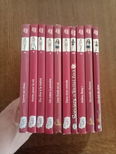 Lot livres bibliothèque - 10,