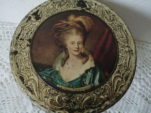 Ancienne boîte biscuits en - boîte, à