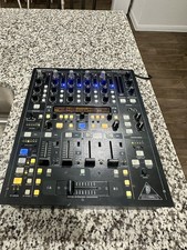 Behringer DDM4000 Digital DJ
