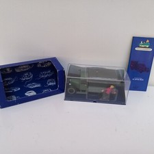 voiture Tintin camion Opium n° 53 Lotus Bleu 1/43 Neuf Box Livret Atlas Hergé