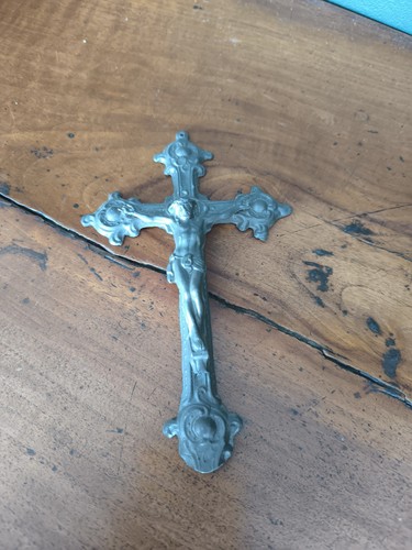 Ancien crucifix étain - en,