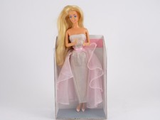 Barbie Robe Fantasy Fashion