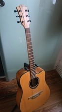 Guitare Accoustique Lag 6