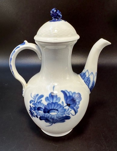 Royal copenhagen blue flowers - royal,