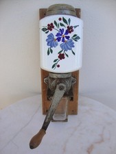 très beau moulin à café mural  DIGOIN SARREGUEMINES décor CHAMPFLEURY