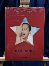Sacs Ren Hang par Dian Hanson