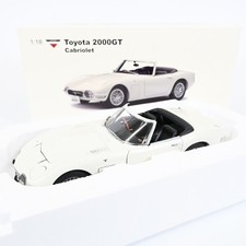 AUTOart Millennium 1/18 Toyota