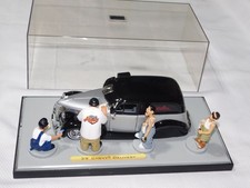 Homie Rollers 1939 '39 Chevy Delivery 1:24 Scale Diecast Car W/ FIGURES CAR WASH