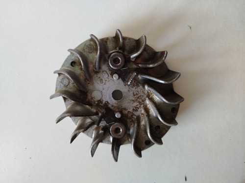 Volant magnetique pour - ,