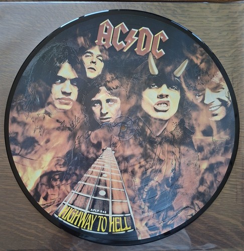 Highway to hell - ac/dc,
