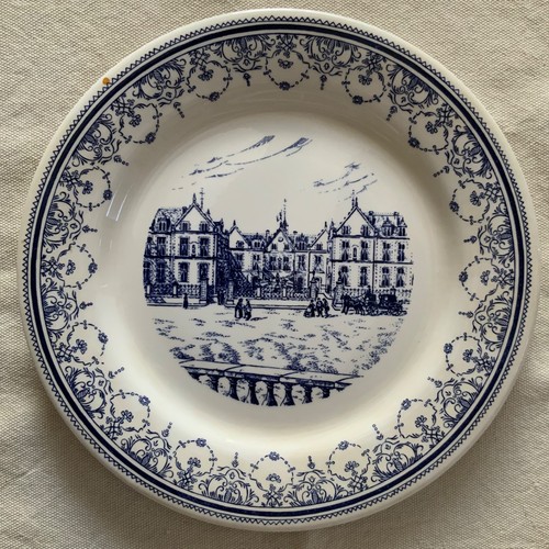 Assiette bleue gien décor - en,