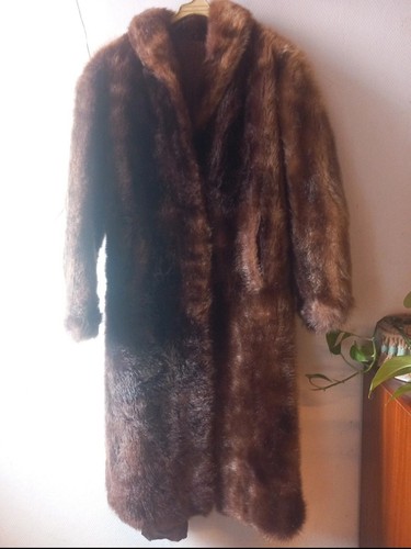 Long manteau fourrure de - manteau,