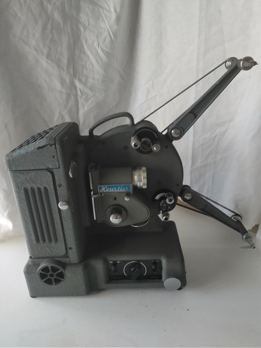 Ancien projecteur cinema - projecteur,